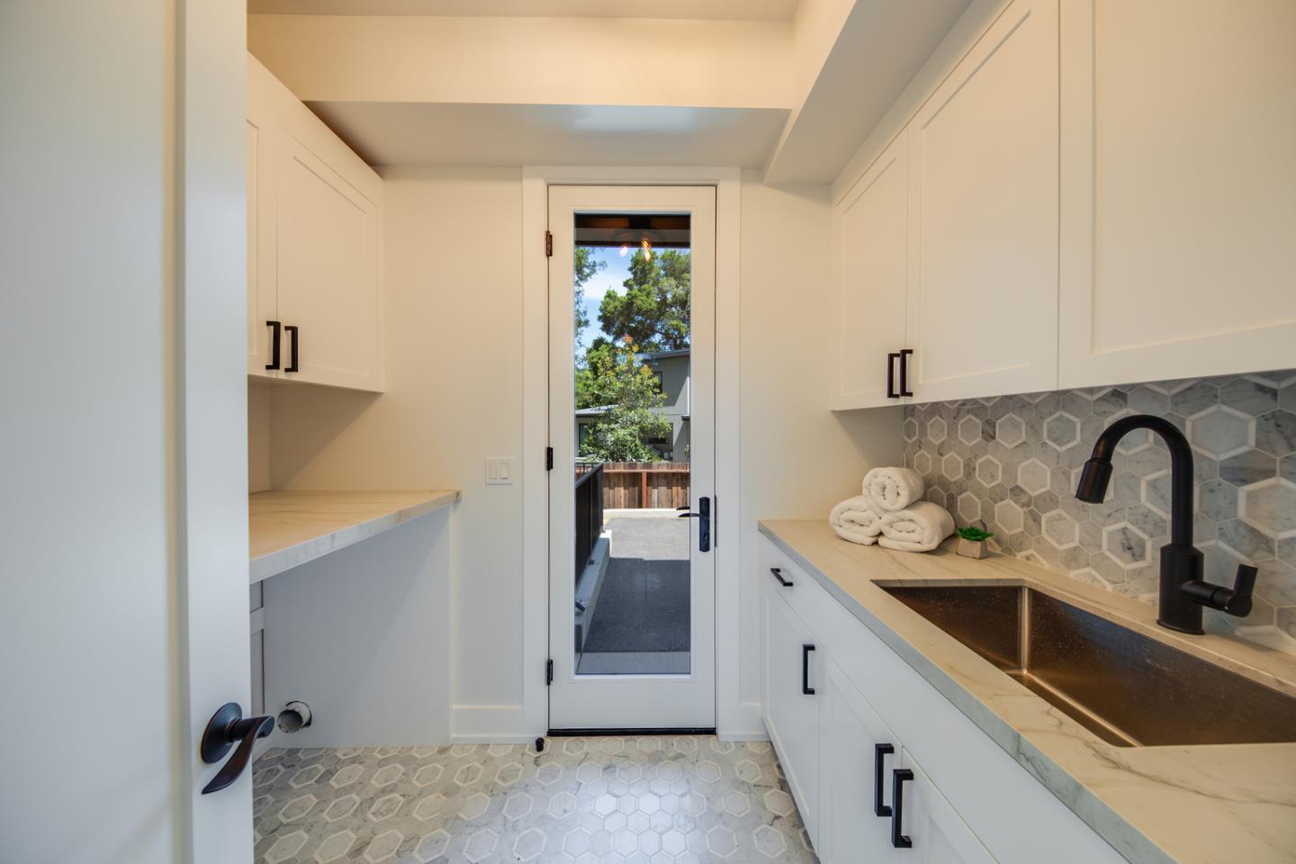 Detail Gallery Image 67 of 80 For 846 Portola Rd, Portola Valley,  CA 94028 - 3 Beds | 4/1 Baths