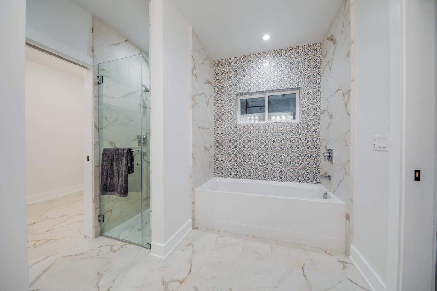 Detail Gallery Image 70 of 80 For 846 Portola Rd, Portola Valley,  CA 94028 - 3 Beds | 4/1 Baths