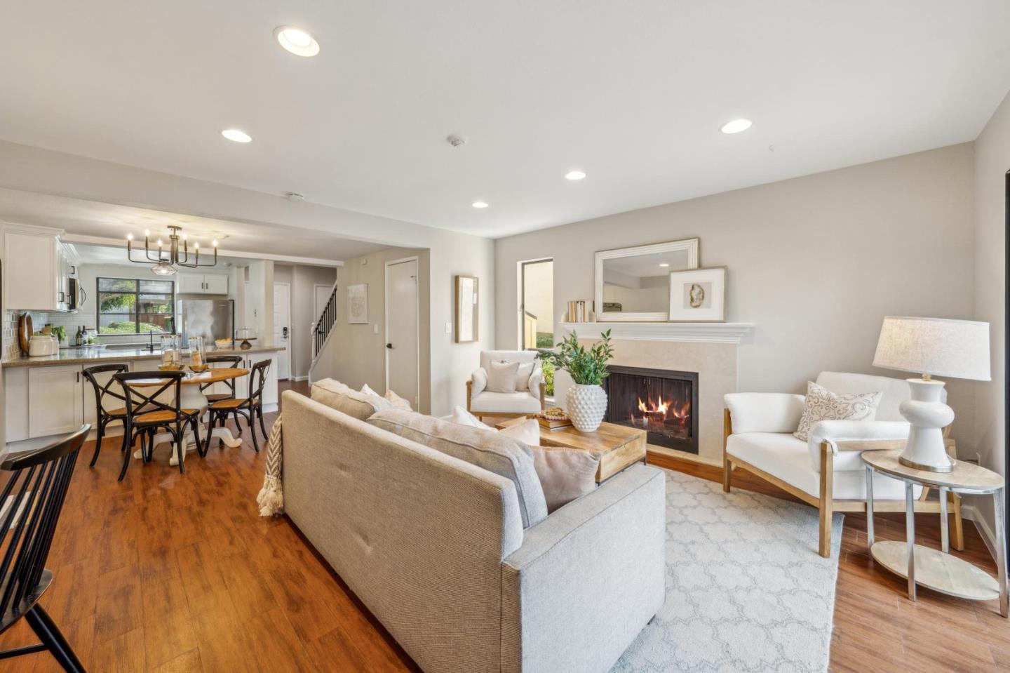Detail Gallery Image 11 of 58 For 6274 Joaquin Murieta Ave a,  Newark,  CA 94560 - 2 Beds | 1/1 Baths