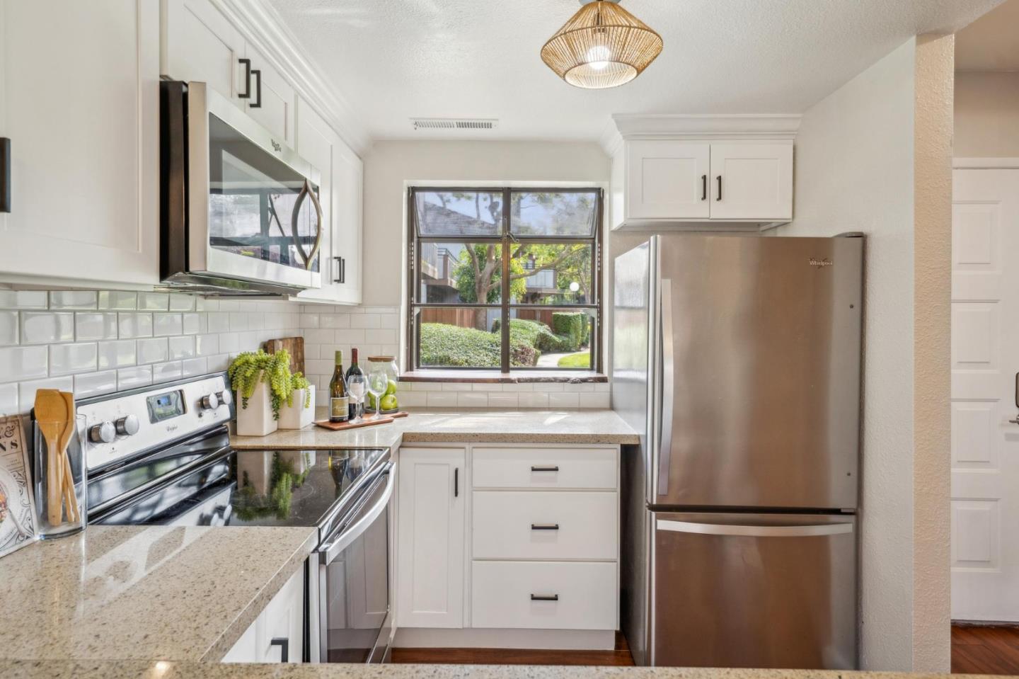 Detail Gallery Image 18 of 58 For 6274 Joaquin Murieta Ave a,  Newark,  CA 94560 - 2 Beds | 1/1 Baths