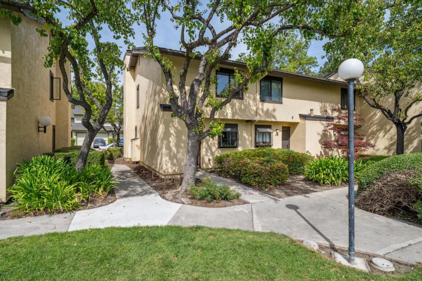 Detail Gallery Image 45 of 58 For 6274 Joaquin Murieta Ave a,  Newark,  CA 94560 - 2 Beds | 1/1 Baths