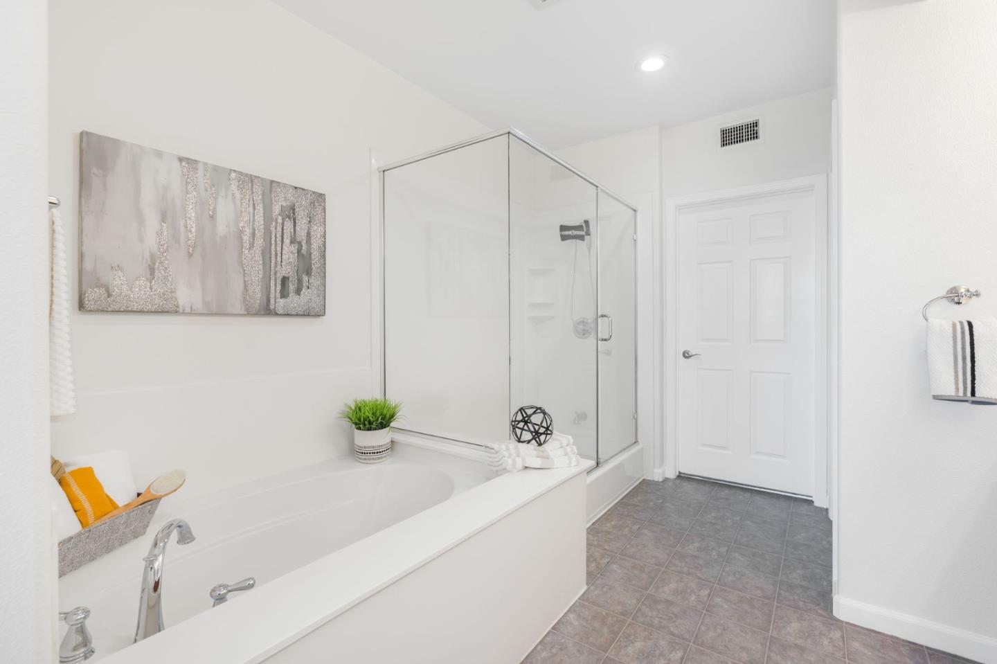 Detail Gallery Image 19 of 48 For 800 S Abel St #403,  Milpitas,  CA 95035 - 3 Beds | 2 Baths