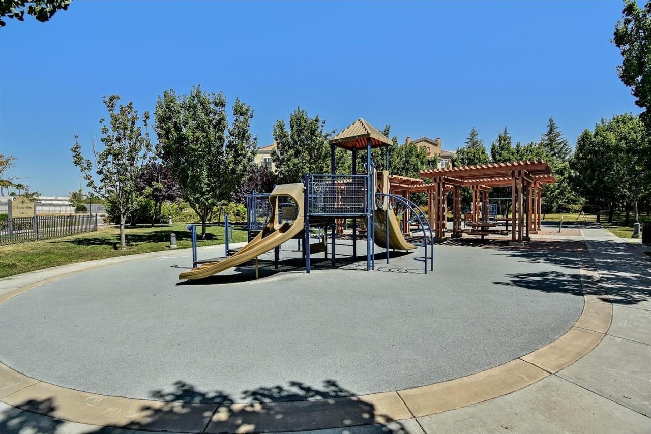 Detail Gallery Image 39 of 48 For 800 S Abel St #403,  Milpitas,  CA 95035 - 3 Beds | 2 Baths