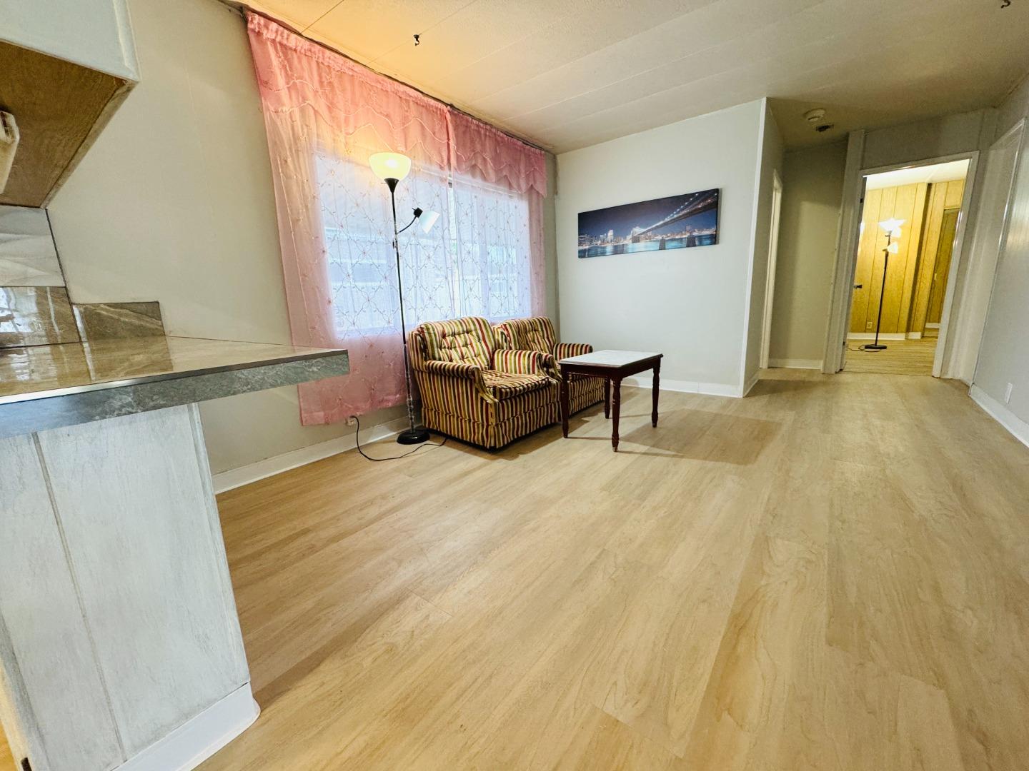 Detail Gallery Image 8 of 15 For 192 Hawaii Cir #192,  Union City,  CA 94587 - 2 Beds | 2 Baths