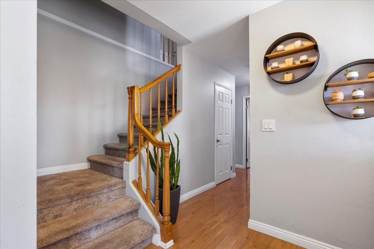 Detail Gallery Image 28 of 47 For 192 Castillon Way, San Jose,  CA 95119 - 5 Beds | 3 Baths