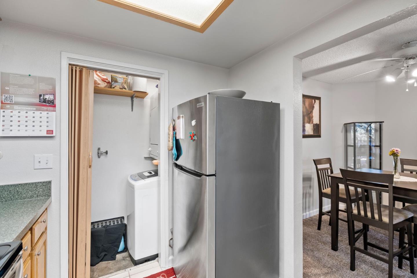 Detail Gallery Image 11 of 27 For 25930 Kay Ave #301,  Hayward,  CA 94545 - 2 Beds | 1/1 Baths