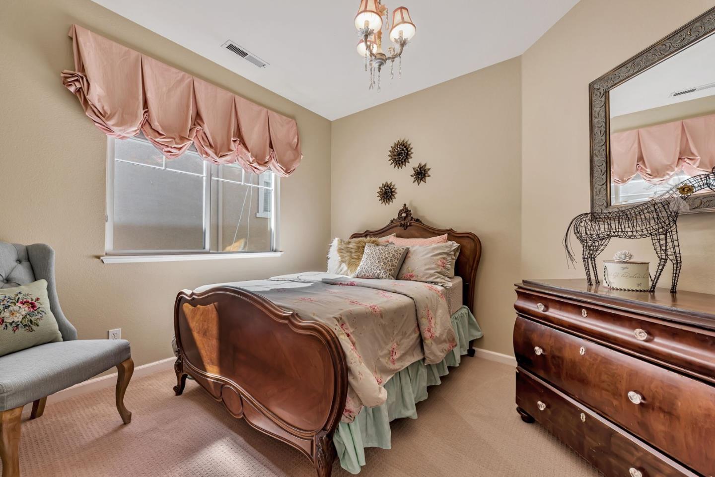 Detail Gallery Image 18 of 23 For 1584 via Campo Verde, San Jose,  CA 95120 - 5 Beds | 3 Baths