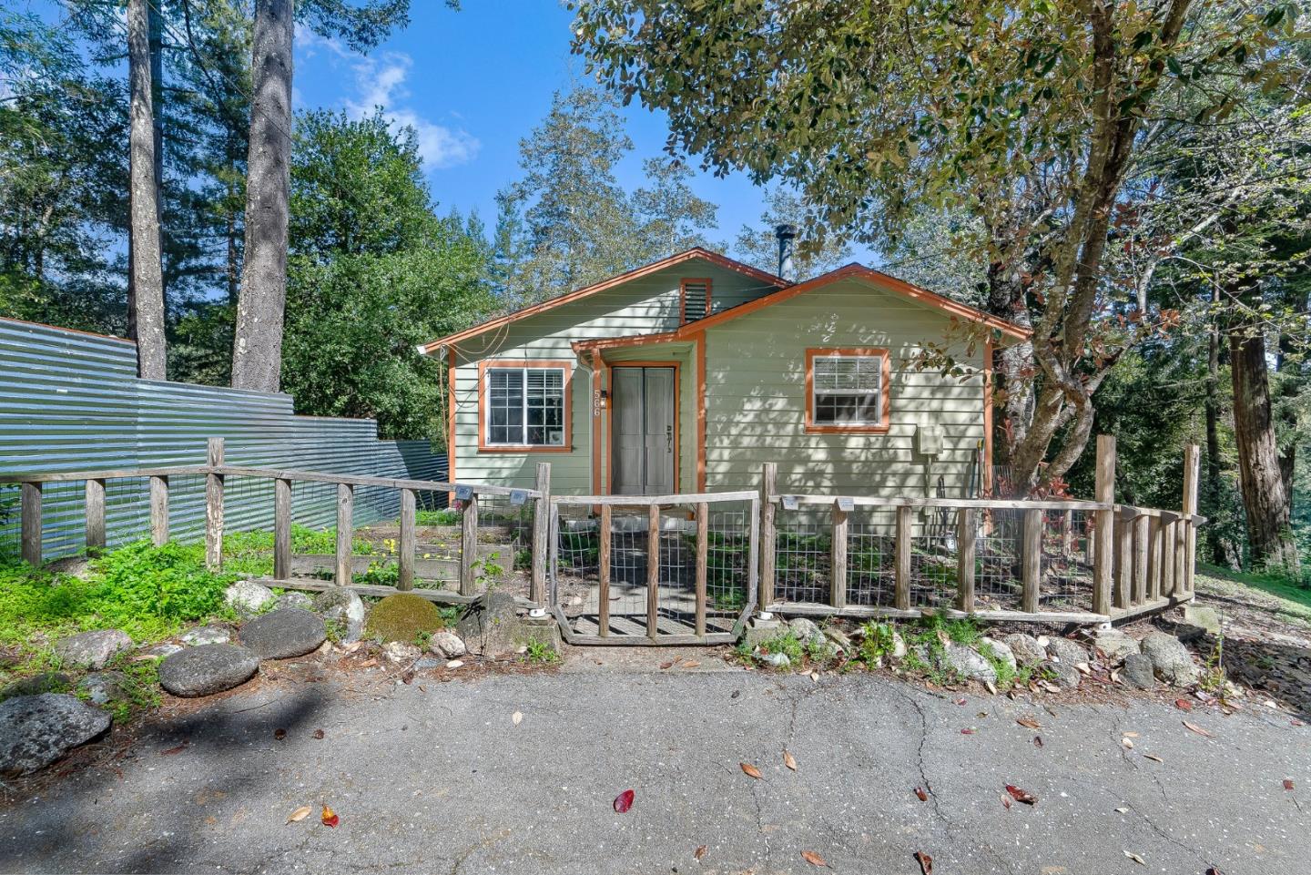 Detail Gallery Image 43 of 62 For 554 Madrona Ave, Felton,  CA 95018 - – Beds | – Baths