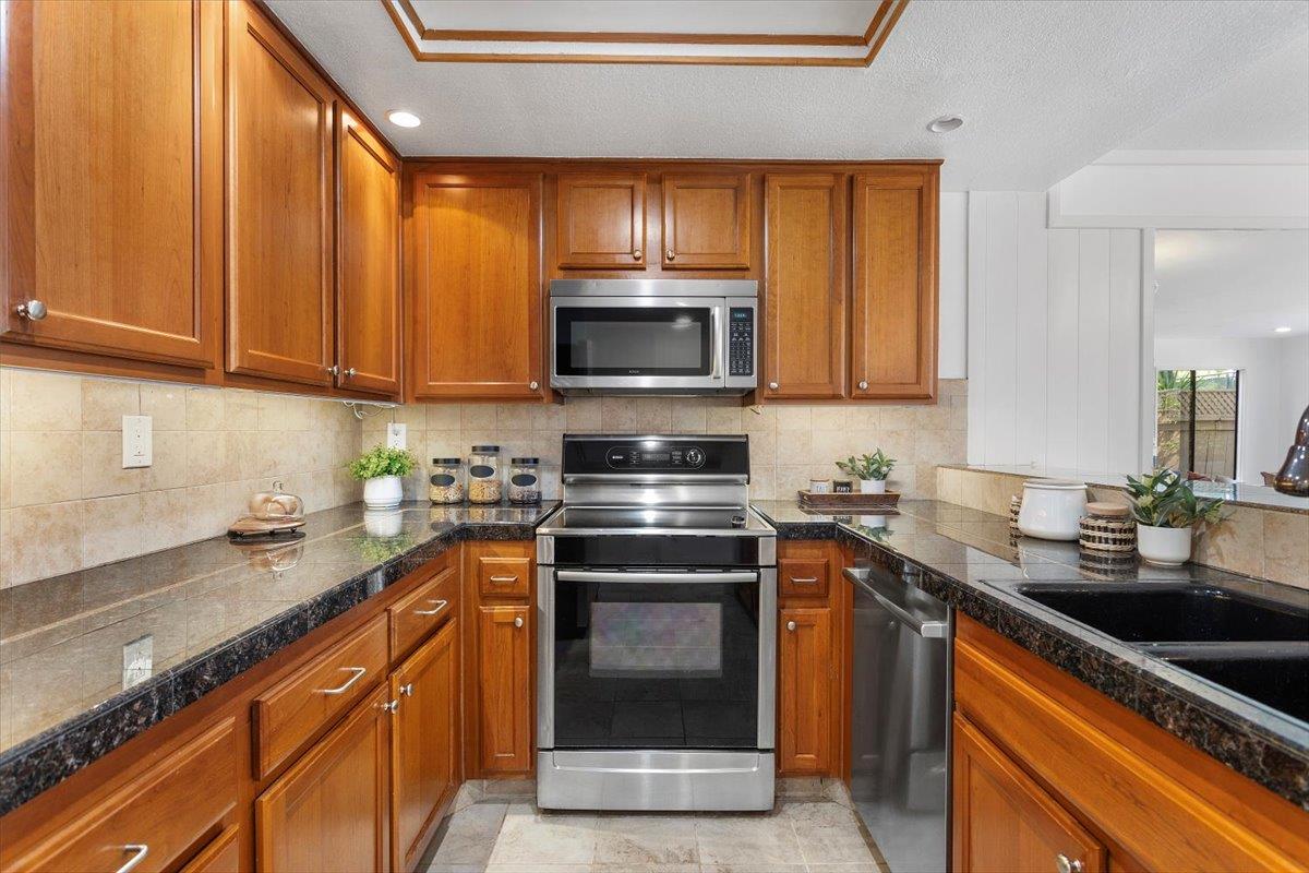 Detail Gallery Image 16 of 23 For 1245 Weibel Way, San Jose,  CA 95125 - 2 Beds | 2/1 Baths