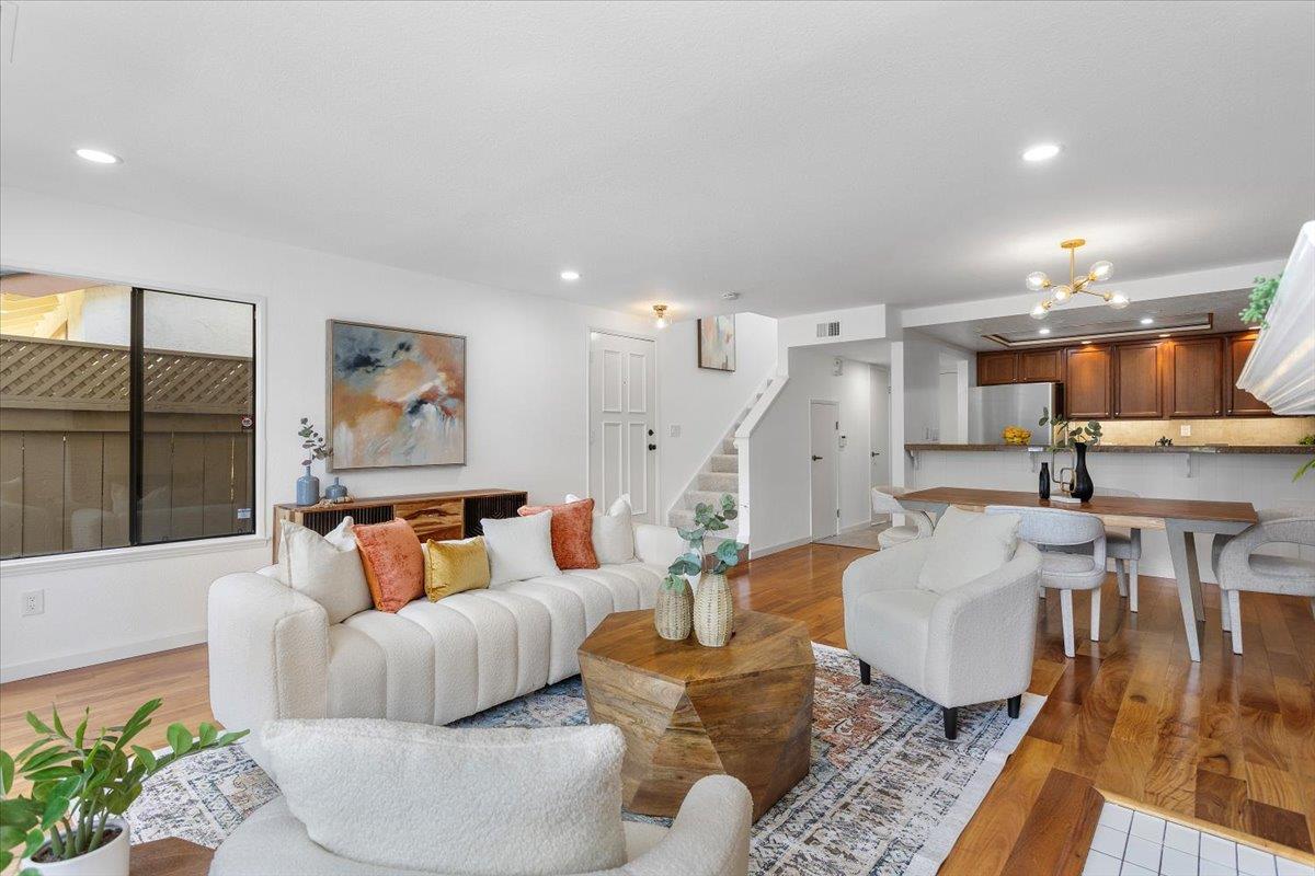 Detail Gallery Image 9 of 23 For 1245 Weibel Way, San Jose,  CA 95125 - 2 Beds | 2/1 Baths