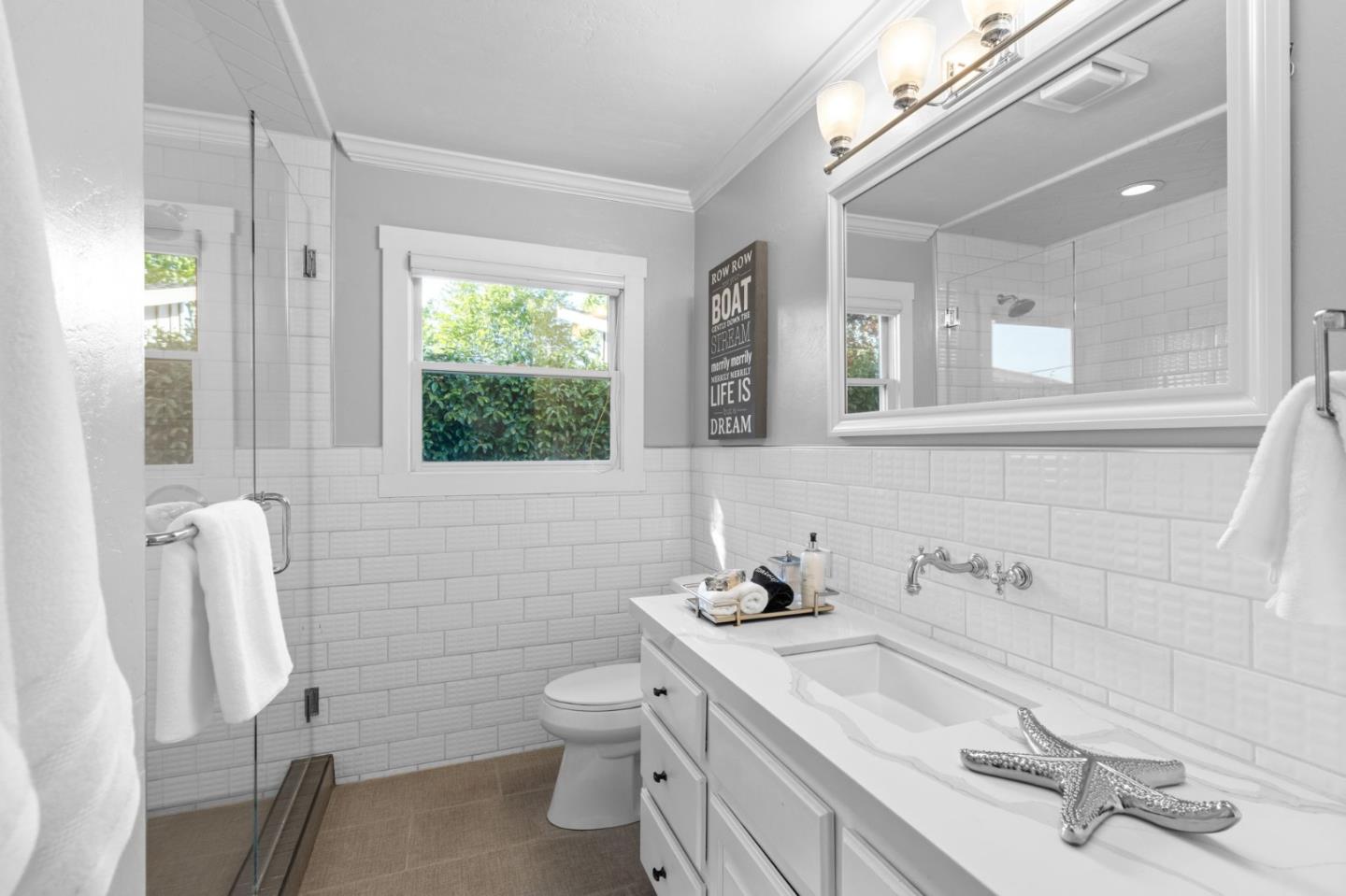Detail Gallery Image 22 of 47 For 2524 Marsha Way, San Jose,  CA 95125 - 4 Beds | 3 Baths