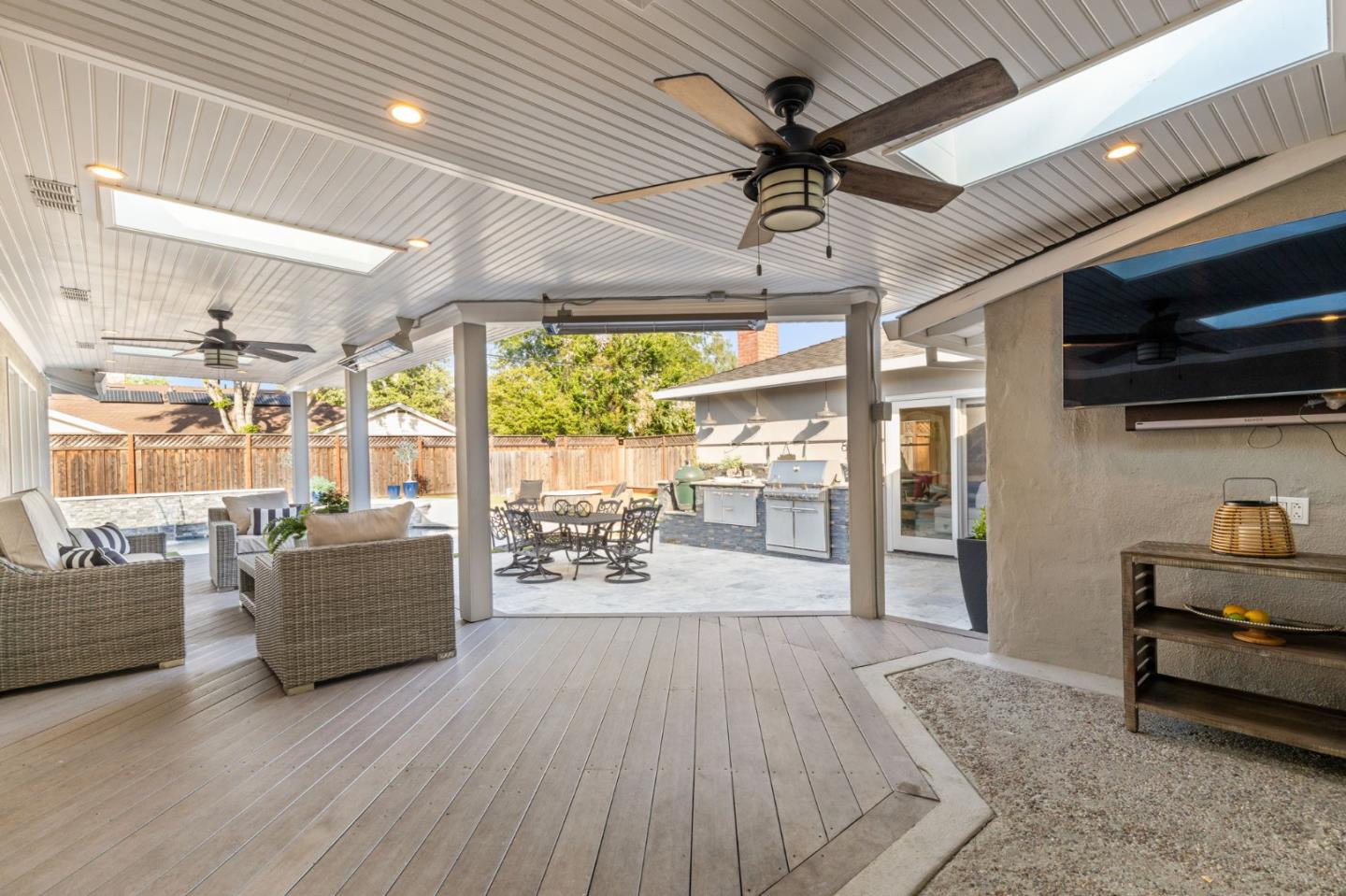 Detail Gallery Image 35 of 47 For 2524 Marsha Way, San Jose,  CA 95125 - 4 Beds | 3 Baths