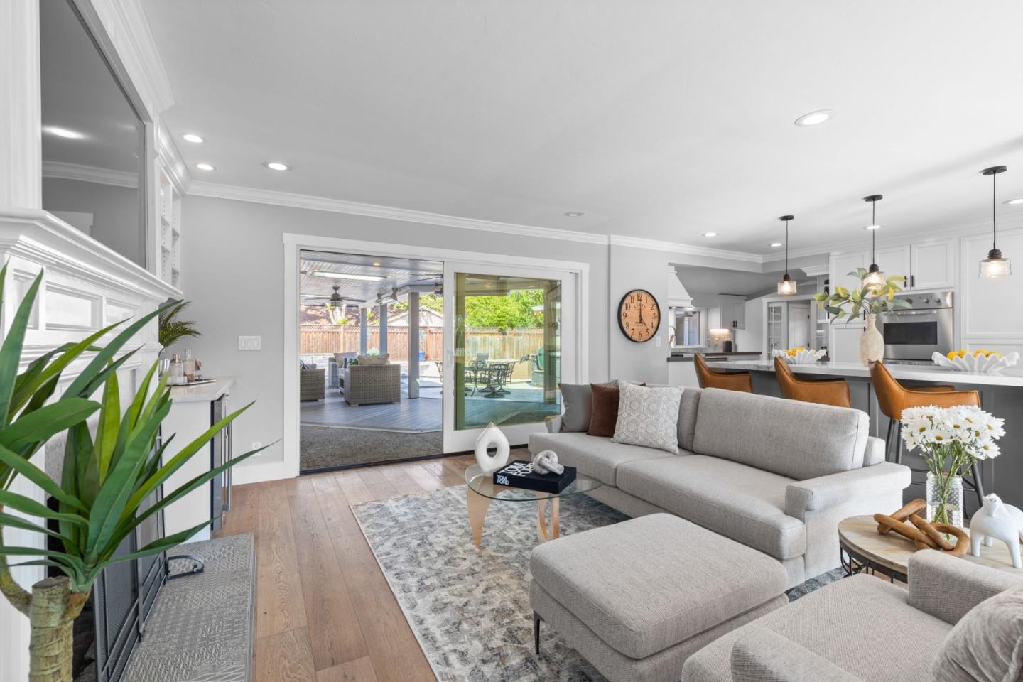Detail Gallery Image 9 of 47 For 2524 Marsha Way, San Jose,  CA 95125 - 4 Beds | 3 Baths