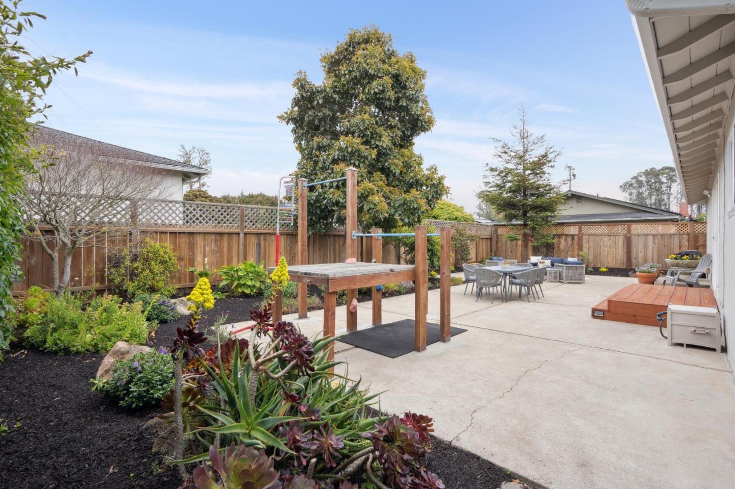 Detail Gallery Image 30 of 37 For 907 Third Ave, Half Moon Bay,  CA 94019 - 3 Beds | 2 Baths
