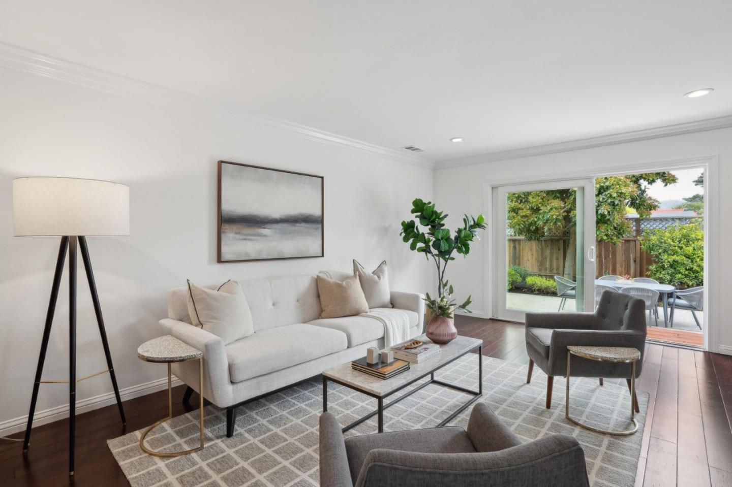 Detail Gallery Image 7 of 37 For 907 Third Ave, Half Moon Bay,  CA 94019 - 3 Beds | 2 Baths