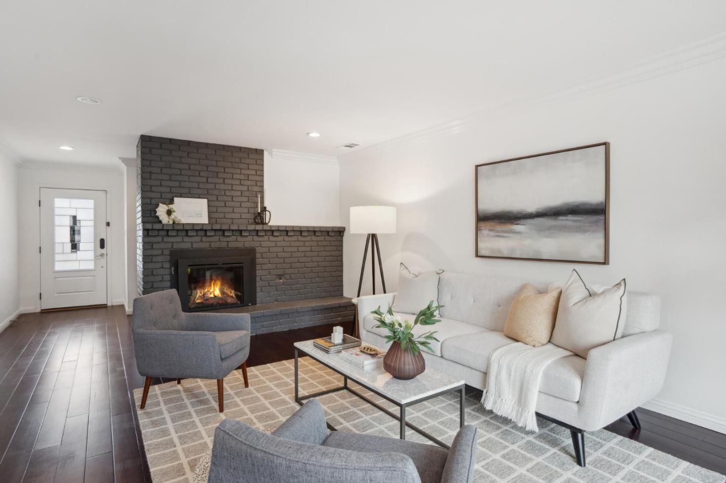 Detail Gallery Image 8 of 37 For 907 Third Ave, Half Moon Bay,  CA 94019 - 3 Beds | 2 Baths