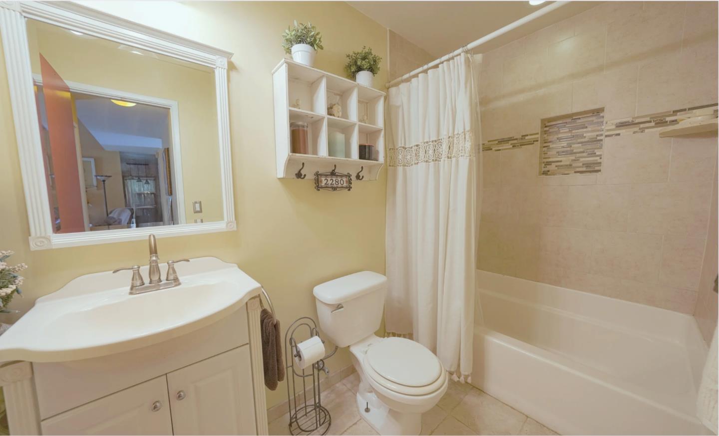 Detail Gallery Image 21 of 48 For 2280 Zoria Cir, San Jose,  CA 95131 - 4 Beds | 2 Baths