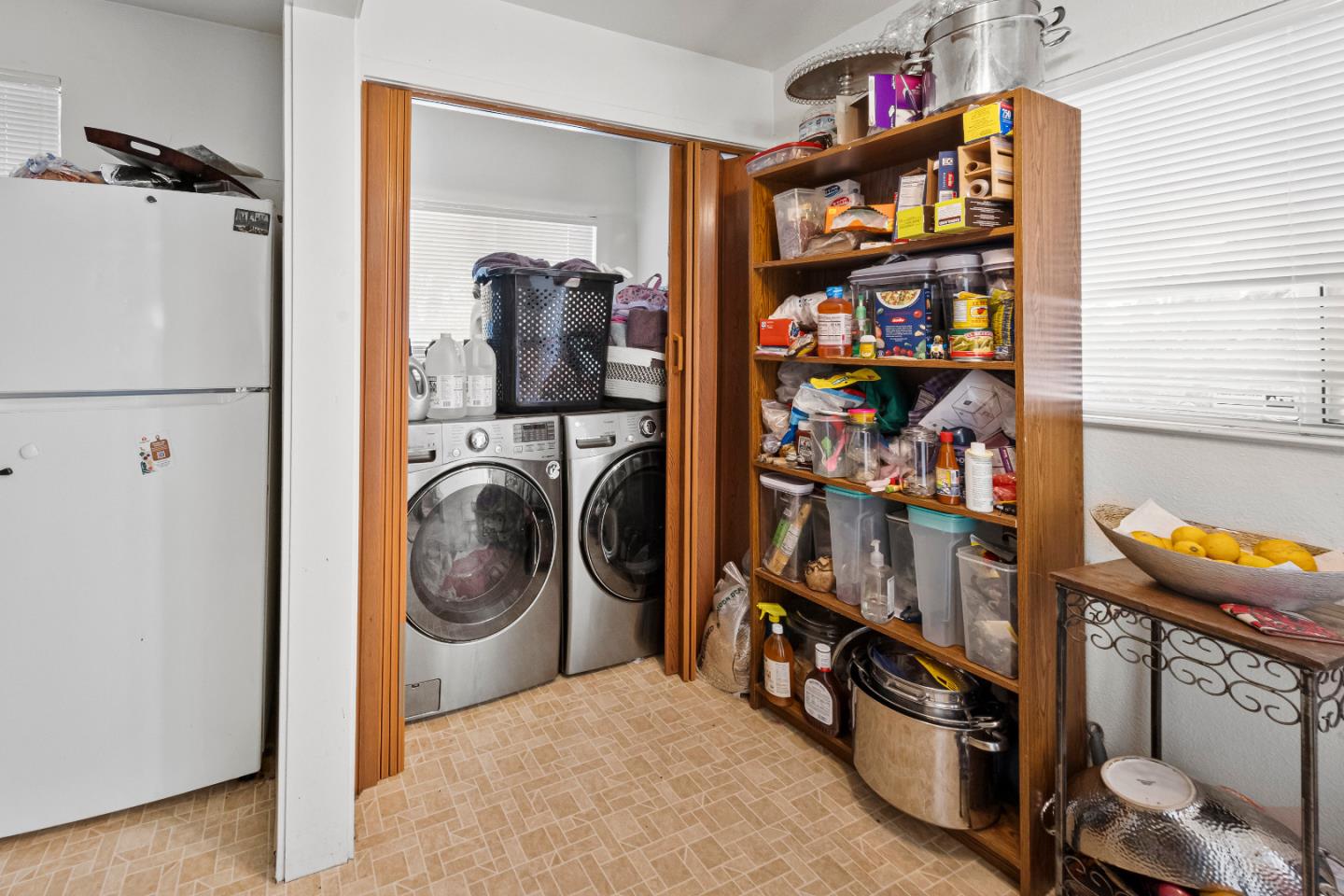 Detail Gallery Image 12 of 16 For 586 Monterey Rd, Morgan Hill,  CA 95037 - 3 Beds | 1 Baths