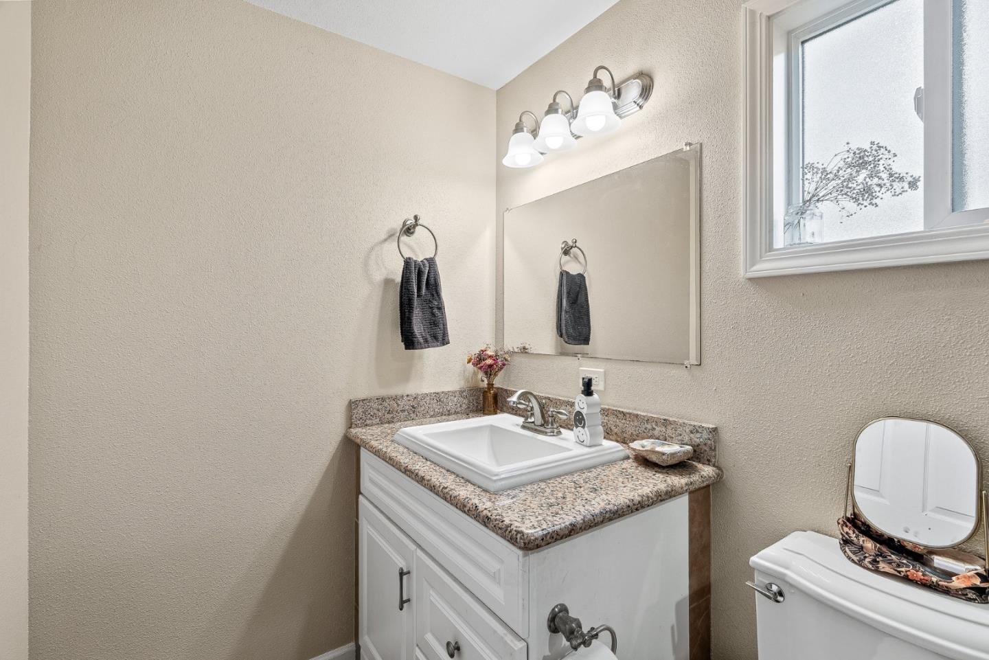 Detail Gallery Image 51 of 62 For 554 Madrona Ave, Felton,  CA 95018 - 6 Beds | 4 Baths
