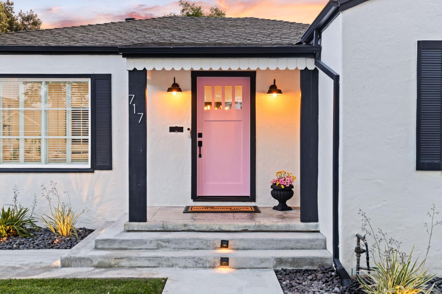 Detail Gallery Image 2 of 44 For 717 Elm St, San Jose,  CA 95126 - 3 Beds | 1/1 Baths