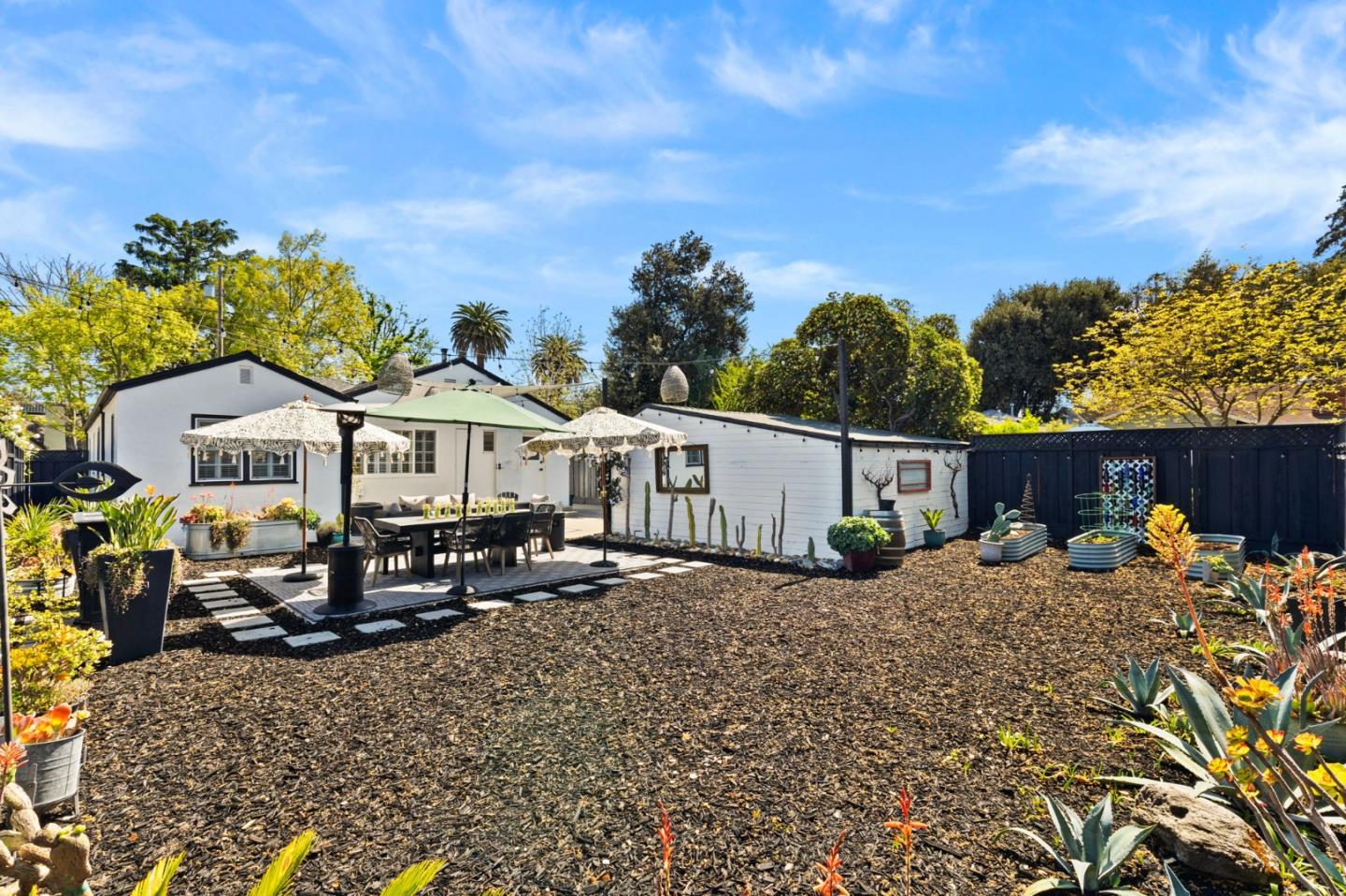 Detail Gallery Image 28 of 44 For 717 Elm St, San Jose,  CA 95126 - 3 Beds | 1/1 Baths