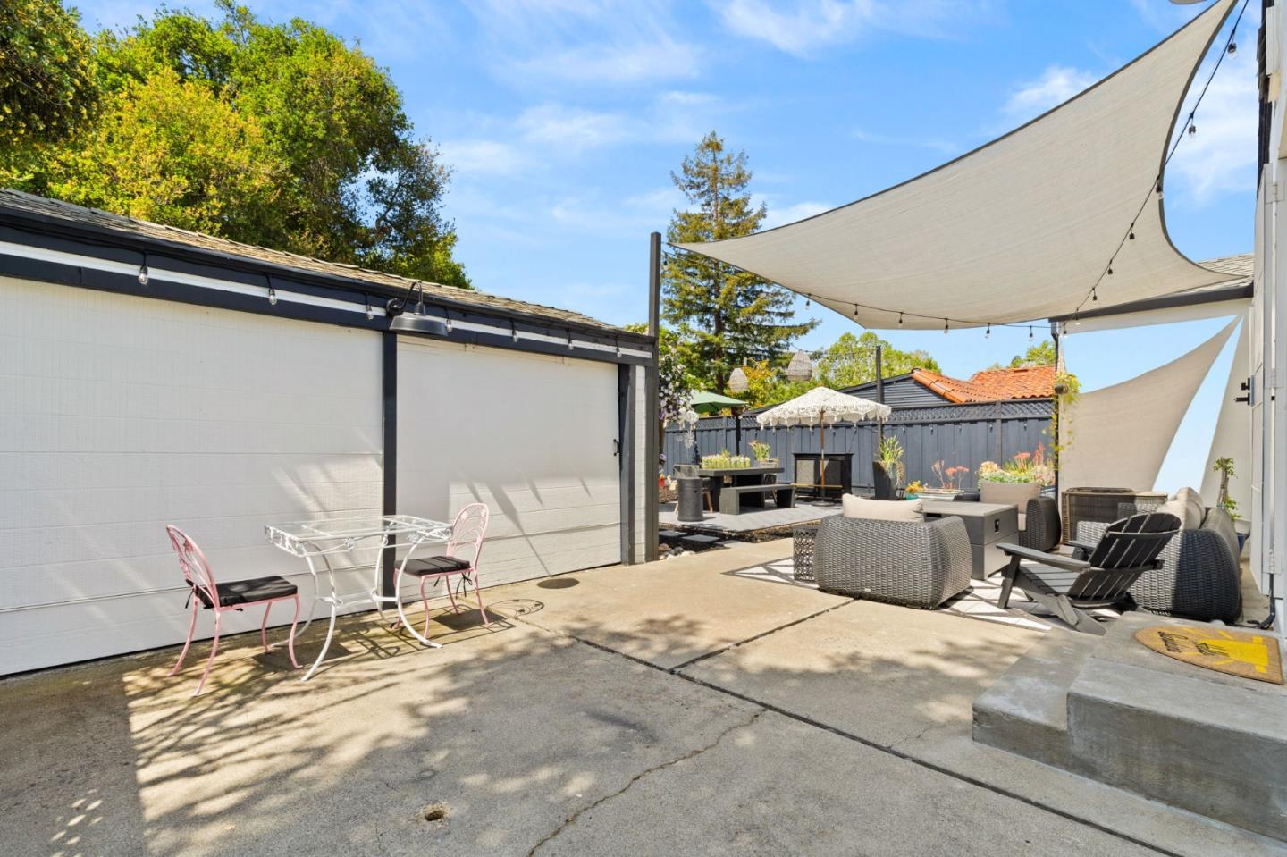Detail Gallery Image 29 of 44 For 717 Elm St, San Jose,  CA 95126 - 3 Beds | 1/1 Baths