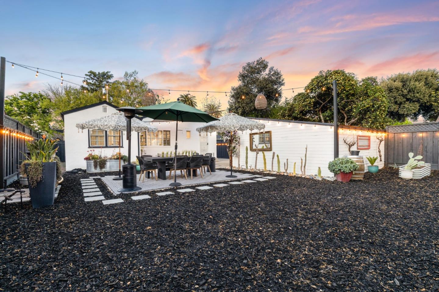 Detail Gallery Image 30 of 44 For 717 Elm St, San Jose,  CA 95126 - 3 Beds | 1/1 Baths
