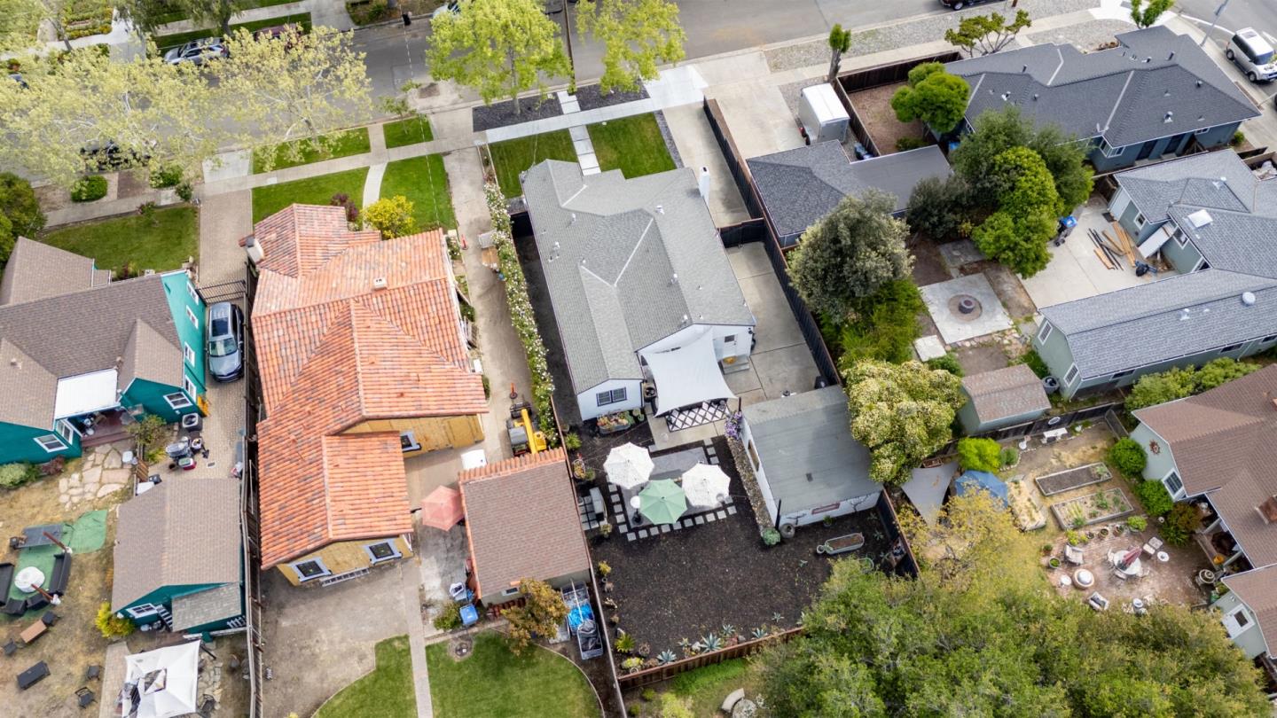 Detail Gallery Image 37 of 44 For 717 Elm St, San Jose,  CA 95126 - 3 Beds | 1/1 Baths