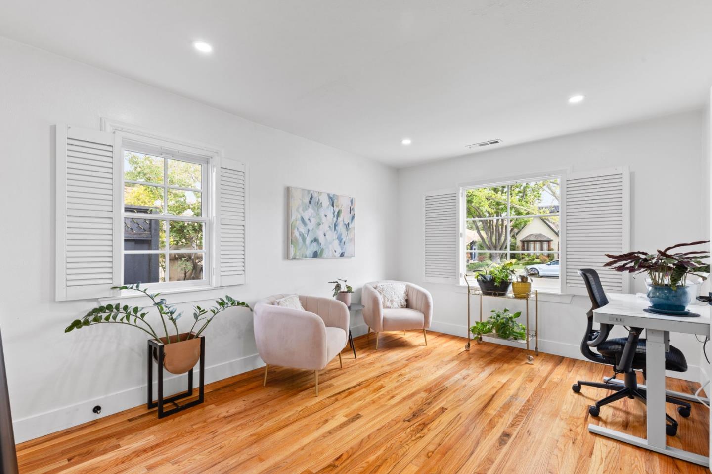 Detail Gallery Image 9 of 44 For 717 Elm St, San Jose,  CA 95126 - 3 Beds | 1/1 Baths