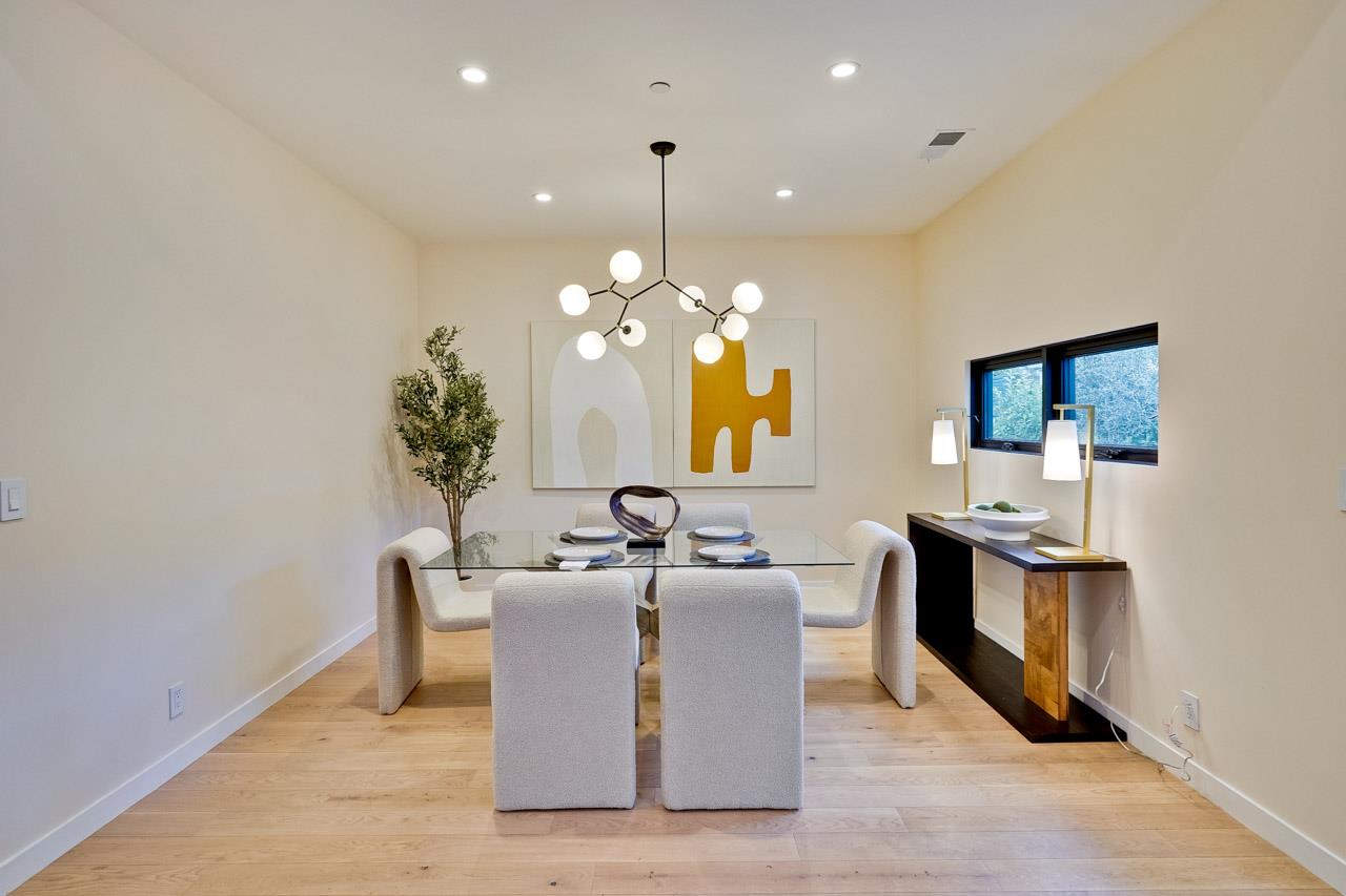 Detail Gallery Image 20 of 61 For 775 Garland Dr, Palo Alto,  CA 94303 - 4 Beds | 3 Baths