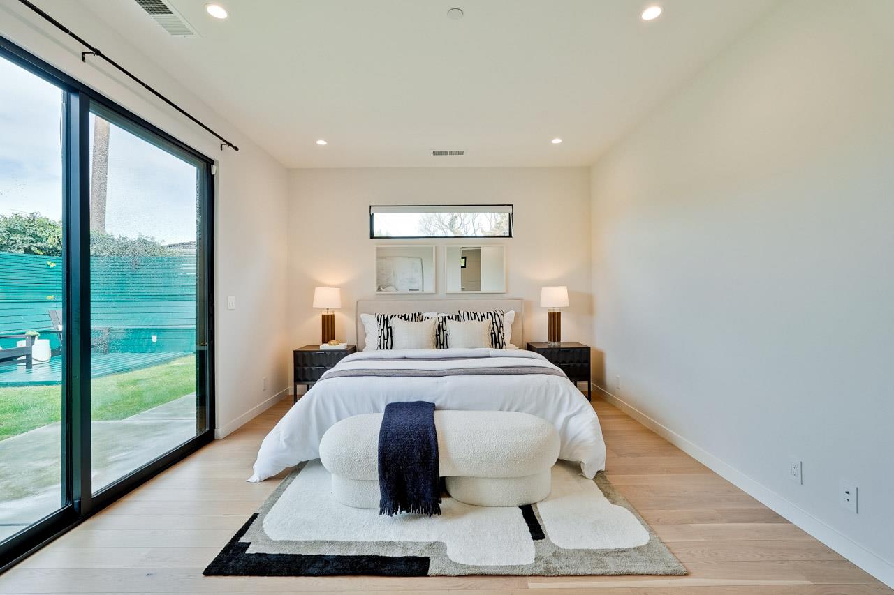 Detail Gallery Image 25 of 61 For 775 Garland Dr, Palo Alto,  CA 94303 - 4 Beds | 3 Baths