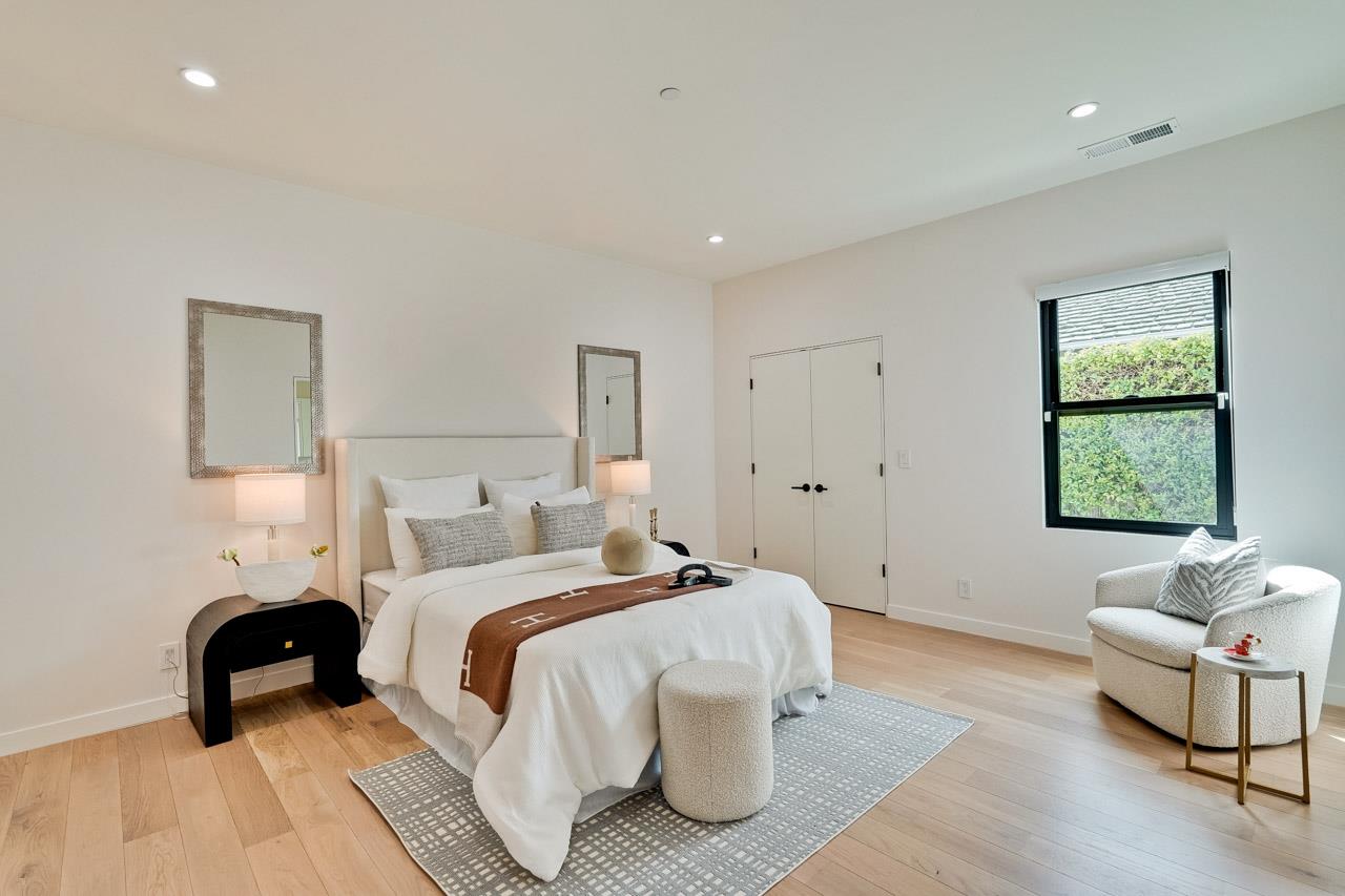 Detail Gallery Image 29 of 61 For 775 Garland Dr, Palo Alto,  CA 94303 - 4 Beds | 3 Baths