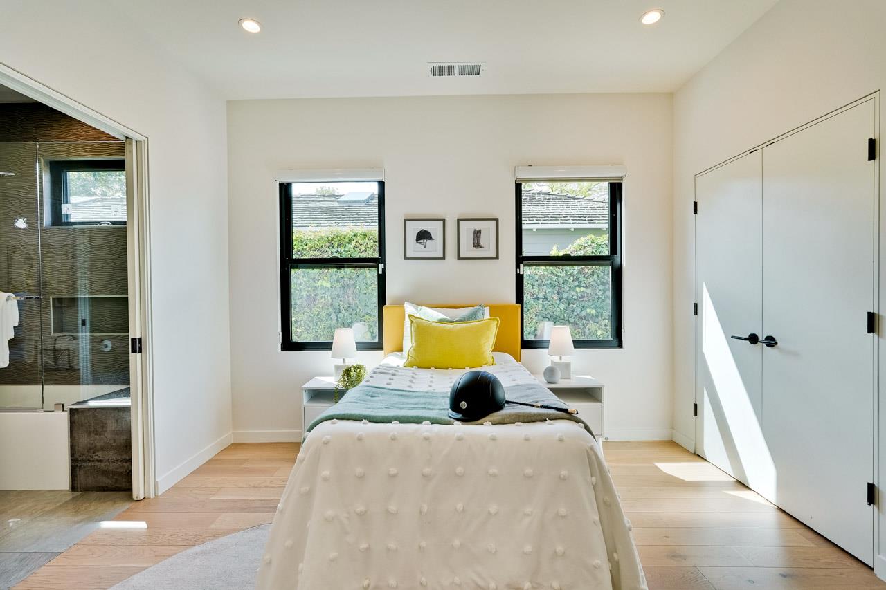 Detail Gallery Image 32 of 61 For 775 Garland Dr, Palo Alto,  CA 94303 - 4 Beds | 3 Baths
