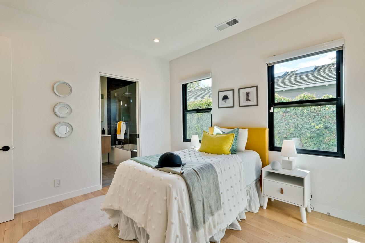 Detail Gallery Image 33 of 61 For 775 Garland Dr, Palo Alto,  CA 94303 - 4 Beds | 3 Baths