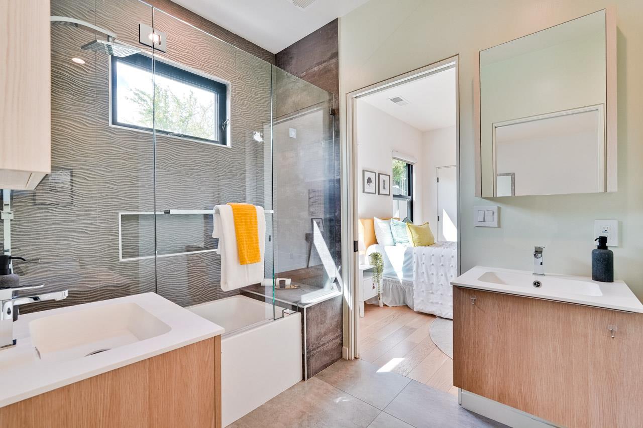 Detail Gallery Image 43 of 61 For 775 Garland Dr, Palo Alto,  CA 94303 - 4 Beds | 3 Baths