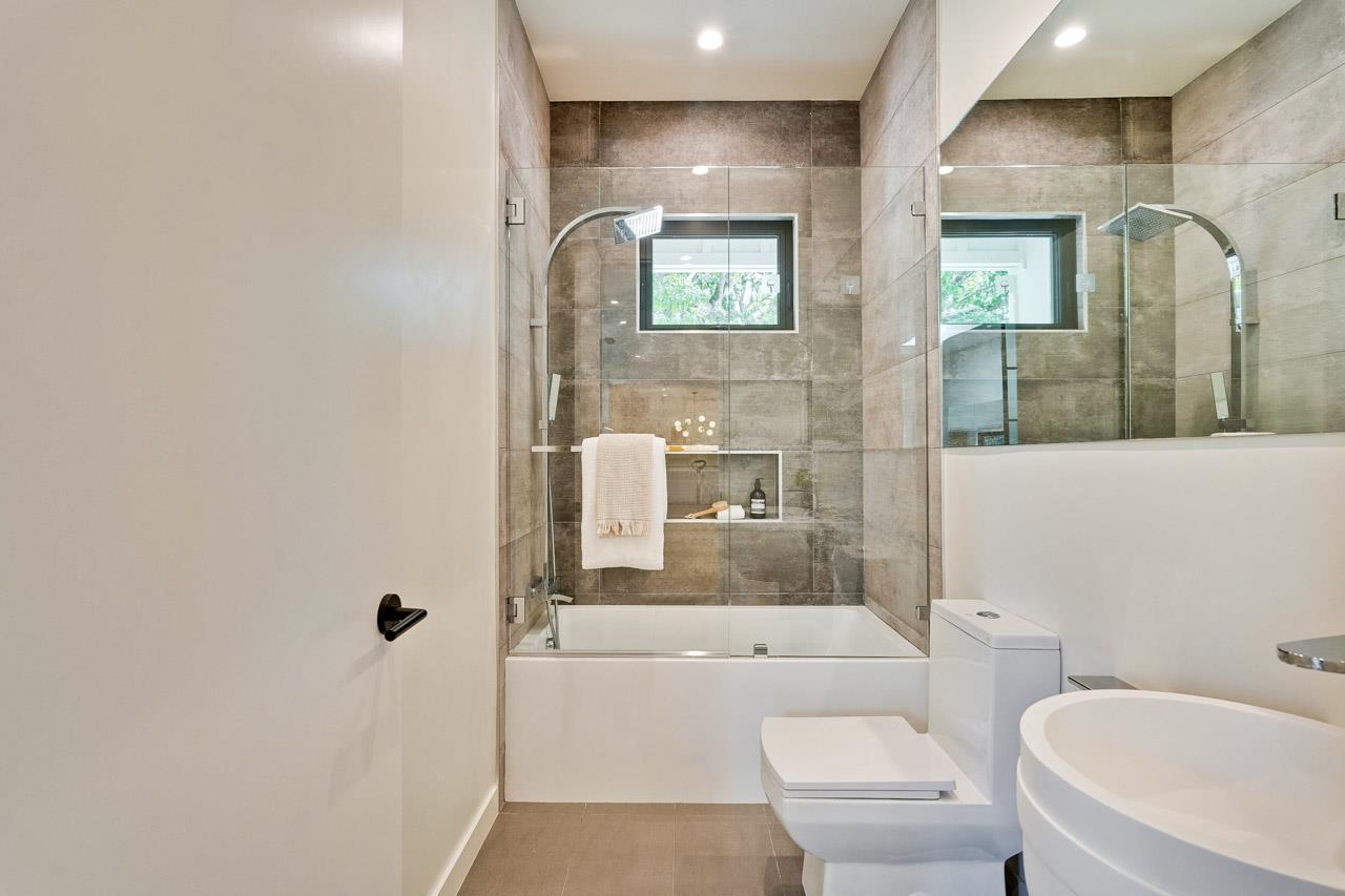 Detail Gallery Image 48 of 61 For 775 Garland Dr, Palo Alto,  CA 94303 - 4 Beds | 3 Baths
