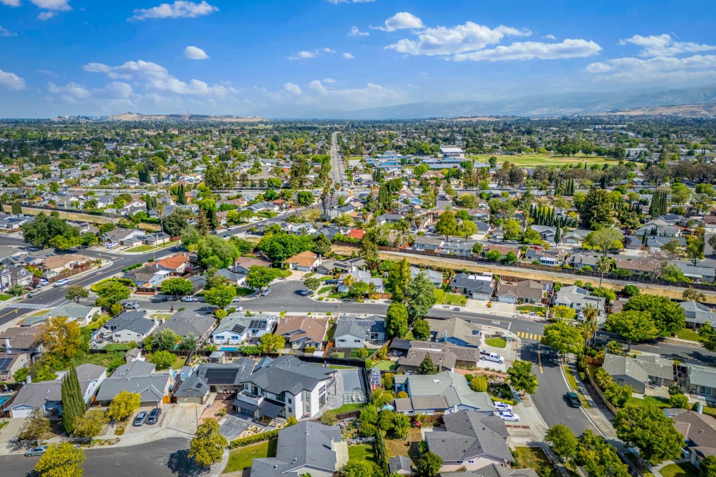 Detail Gallery Image 43 of 46 For 702 Cree Dr, San Jose,  CA 95123 - 4 Beds | 2 Baths