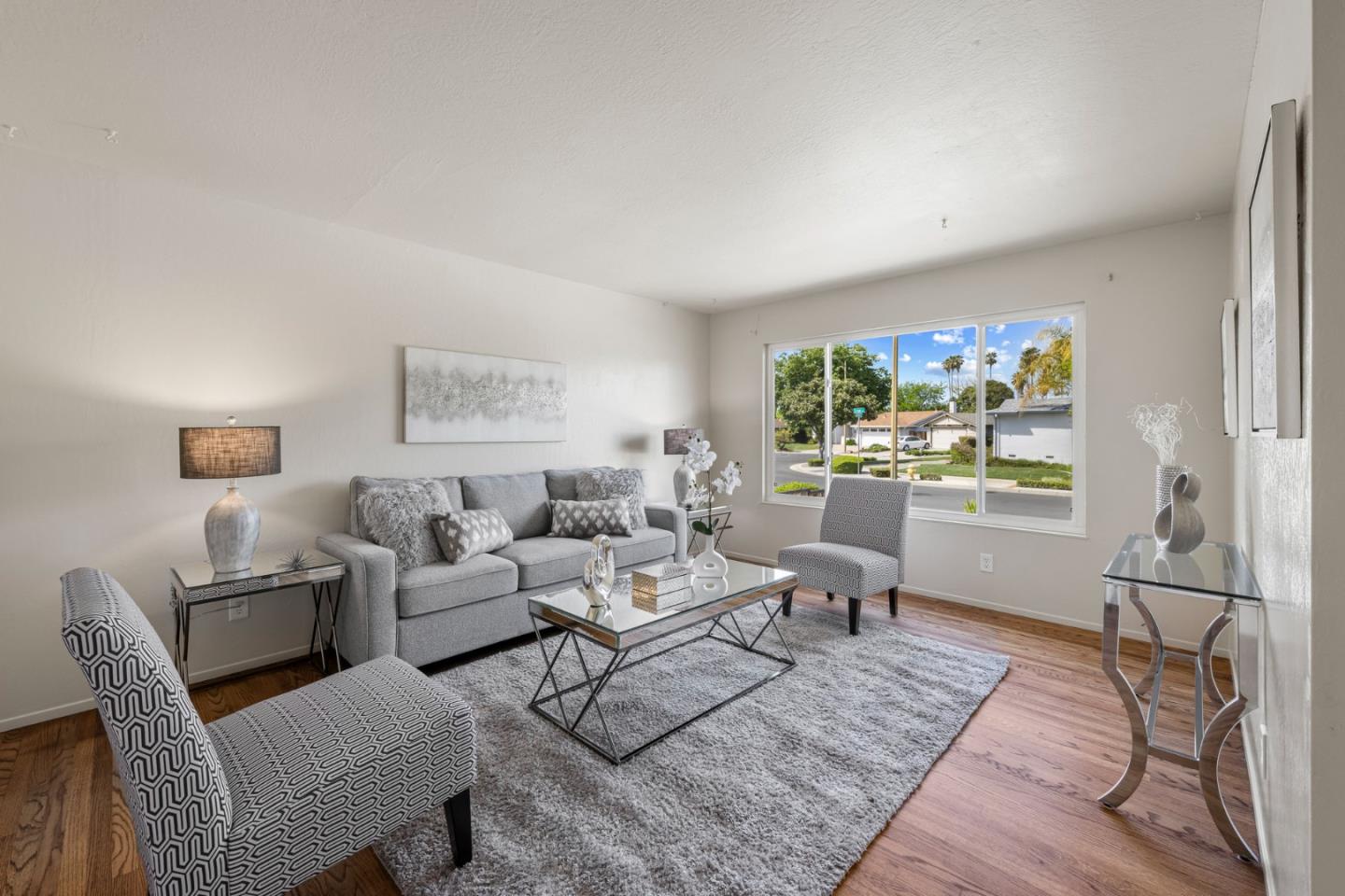 Detail Gallery Image 8 of 46 For 702 Cree Dr, San Jose,  CA 95123 - 4 Beds | 2 Baths