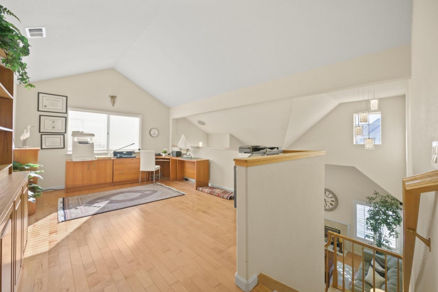 Detail Gallery Image 29 of 76 For 1252 Montcourse Ln, San Jose,  CA 95131 - 4 Beds | 2/1 Baths