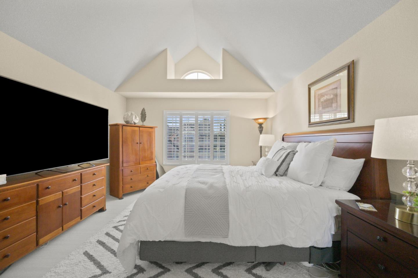 Detail Gallery Image 40 of 76 For 1252 Montcourse Ln, San Jose,  CA 95131 - 4 Beds | 2/1 Baths
