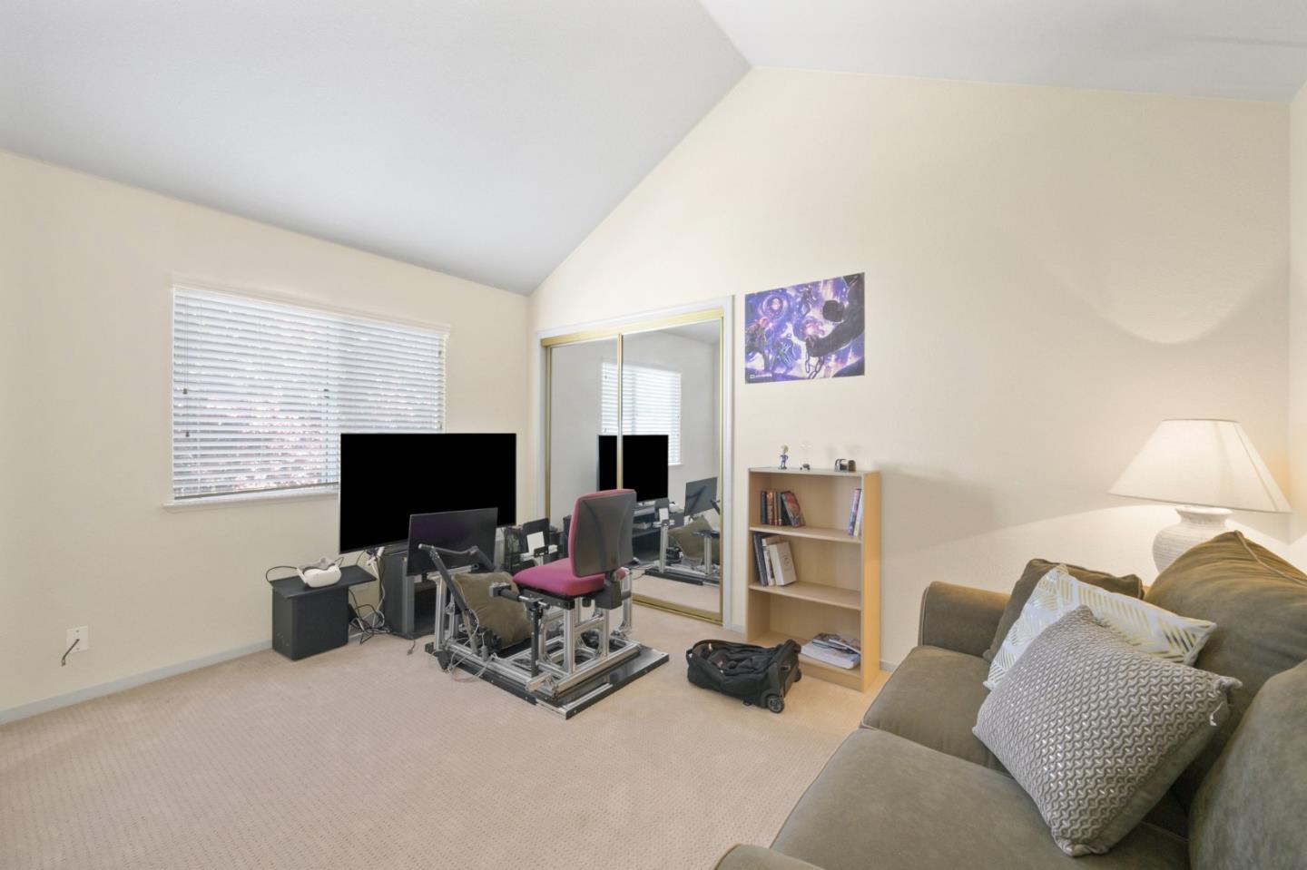 Detail Gallery Image 54 of 76 For 1252 Montcourse Ln, San Jose,  CA 95131 - 4 Beds | 2/1 Baths