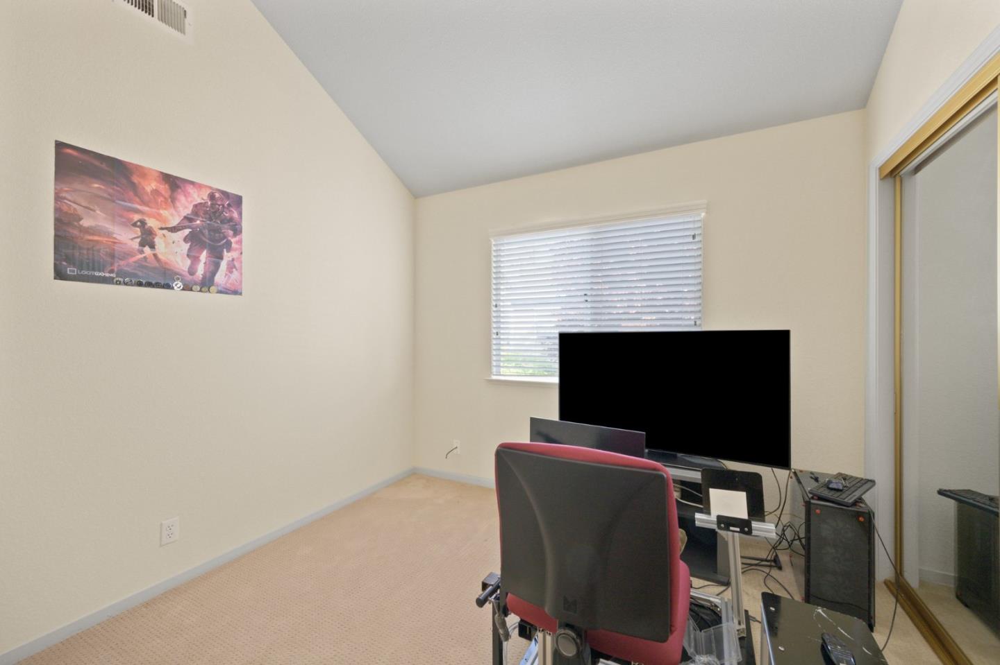 Detail Gallery Image 55 of 76 For 1252 Montcourse Ln, San Jose,  CA 95131 - 4 Beds | 2/1 Baths