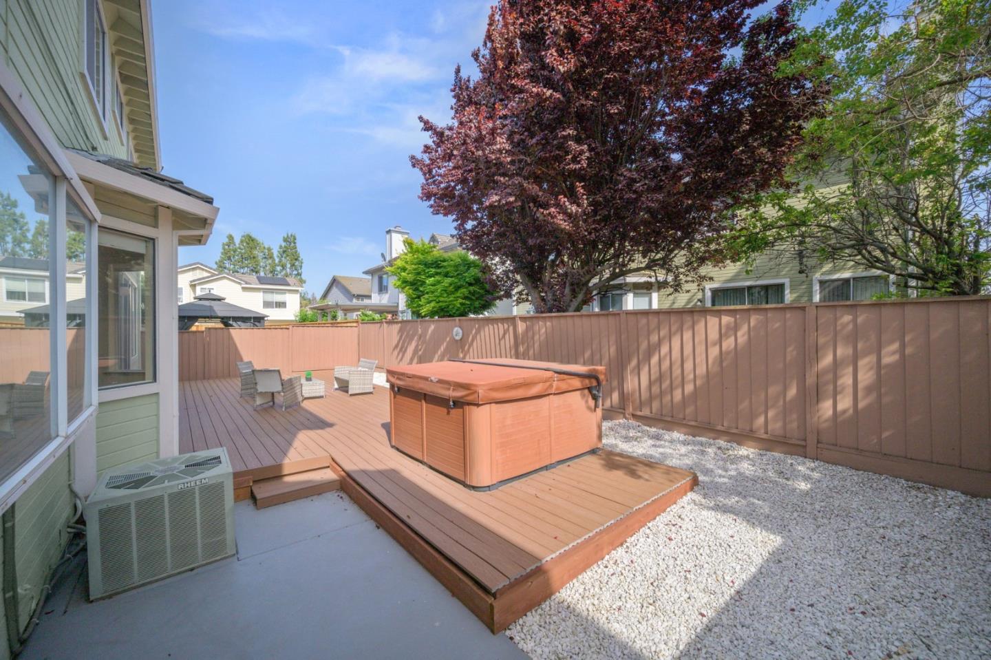 Detail Gallery Image 65 of 76 For 1252 Montcourse Ln, San Jose,  CA 95131 - 4 Beds | 2/1 Baths