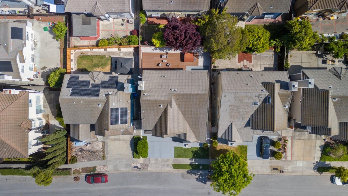 Detail Gallery Image 70 of 76 For 1252 Montcourse Ln, San Jose,  CA 95131 - 4 Beds | 2/1 Baths