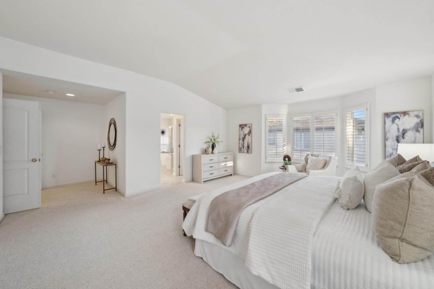 Detail Gallery Image 21 of 54 For 5931 Pala Mesa Dr, San Jose,  CA 95123 - 4 Beds | 4 Baths