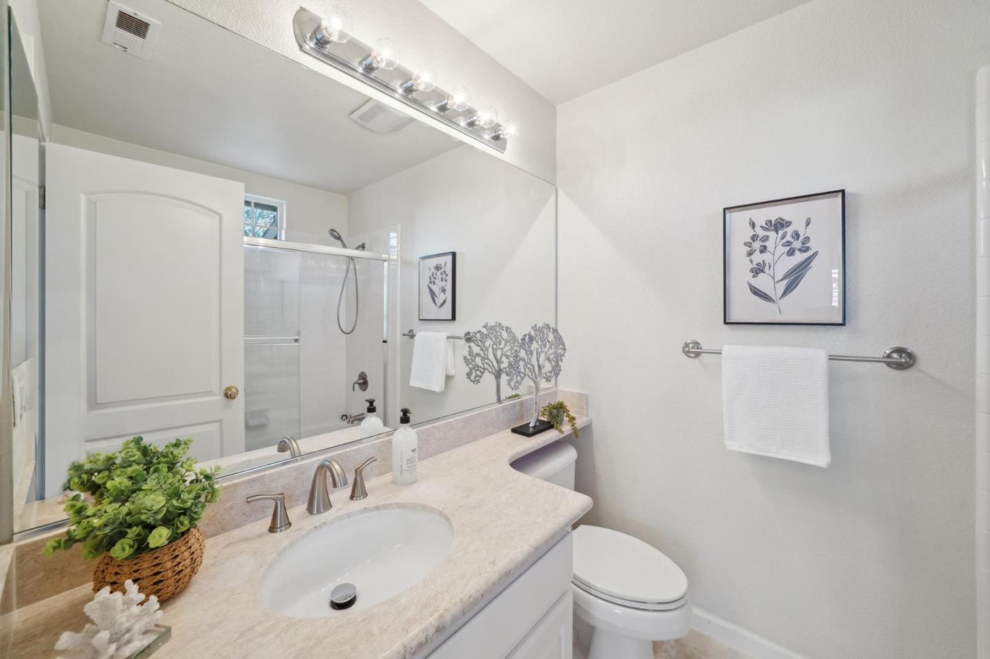 Detail Gallery Image 31 of 54 For 5931 Pala Mesa Dr, San Jose,  CA 95123 - 4 Beds | 4 Baths