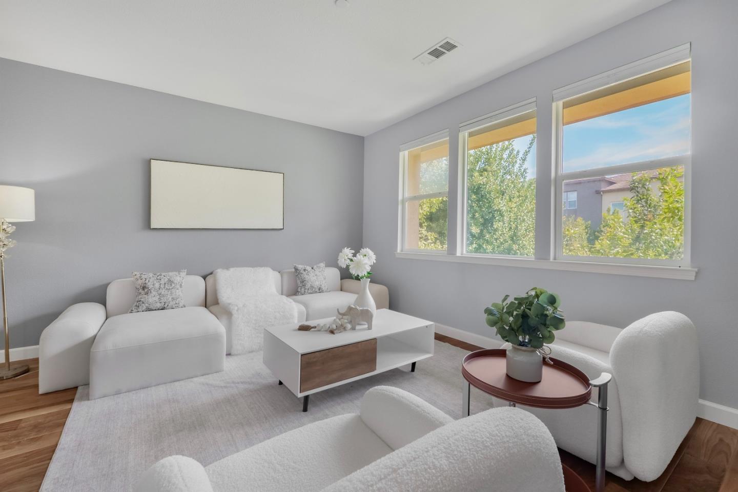 Detail Gallery Image 10 of 47 For 589 Santa Rosalia Ter, Sunnyvale,  CA 94085 - 3 Beds | 3 Baths
