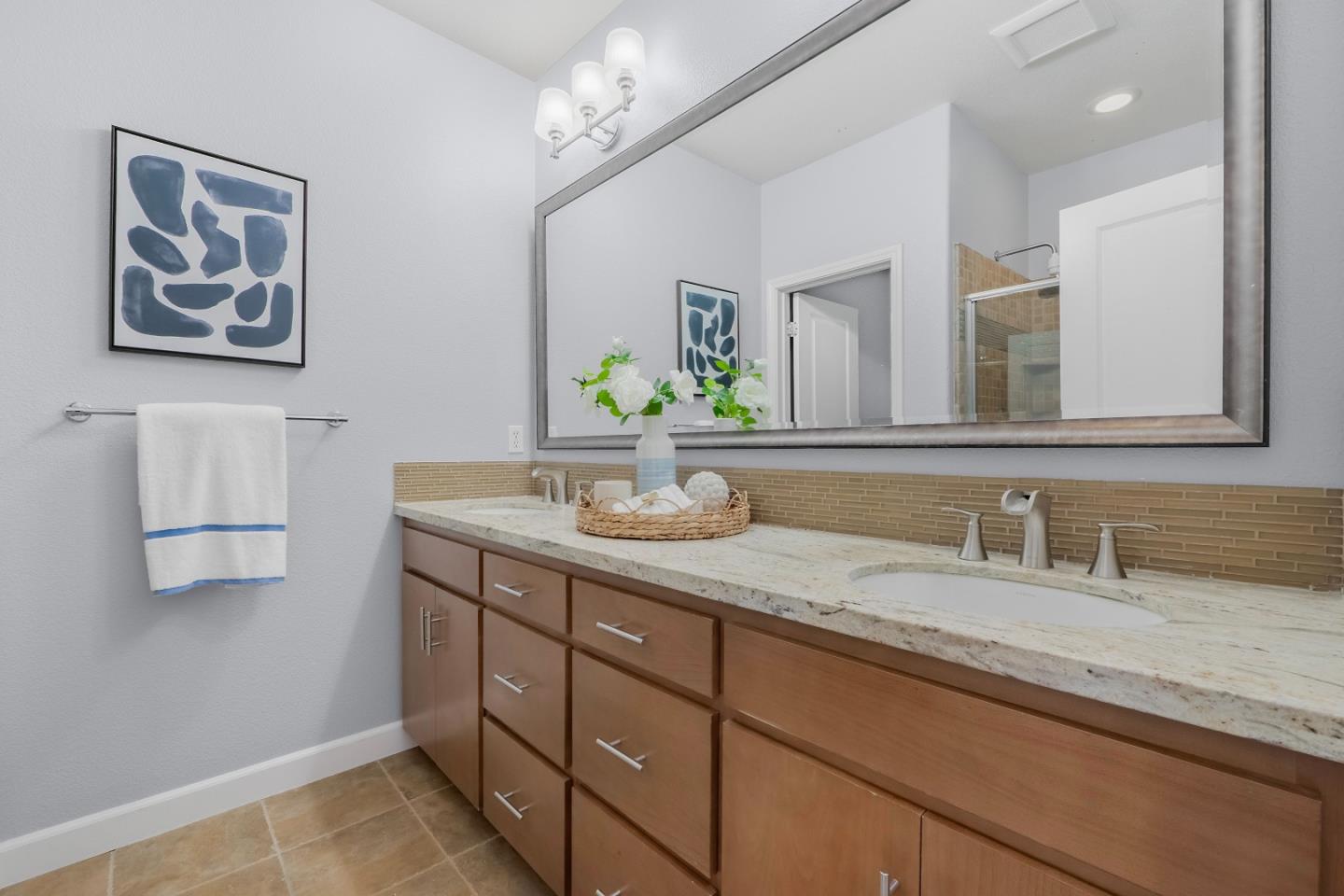 Detail Gallery Image 22 of 47 For 589 Santa Rosalia Ter, Sunnyvale,  CA 94085 - 3 Beds | 3 Baths