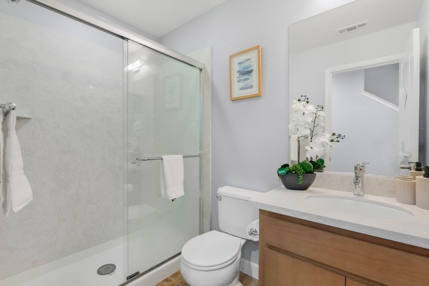 Detail Gallery Image 6 of 47 For 589 Santa Rosalia Ter, Sunnyvale,  CA 94085 - 3 Beds | 3 Baths