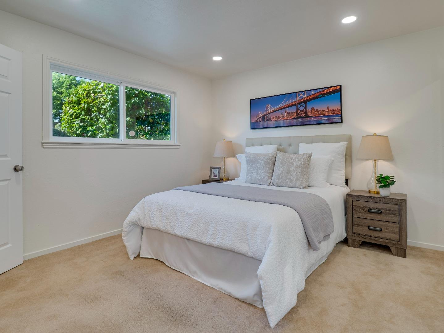 Detail Gallery Image 8 of 26 For 1450 Myrtle Ave, San Jose,  CA 95118 - 3 Beds | 2 Baths